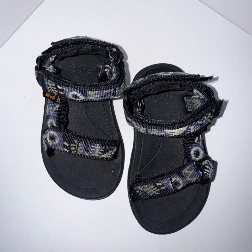 EUC Teva Toddler 6 Modern Nature Iguana